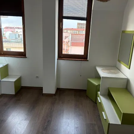 Apartament голям с прекрасна гледка кьм морето *