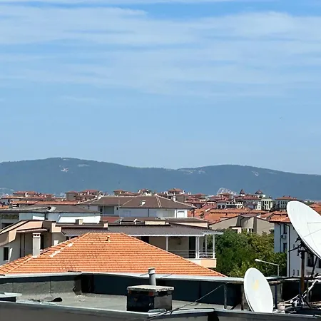 Apartament голям с прекрасна гледка кьм морето *